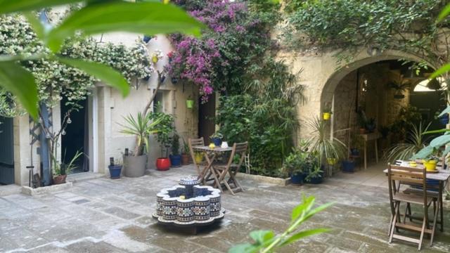 L'Isle Apartment Beaucaire  Exterior photo